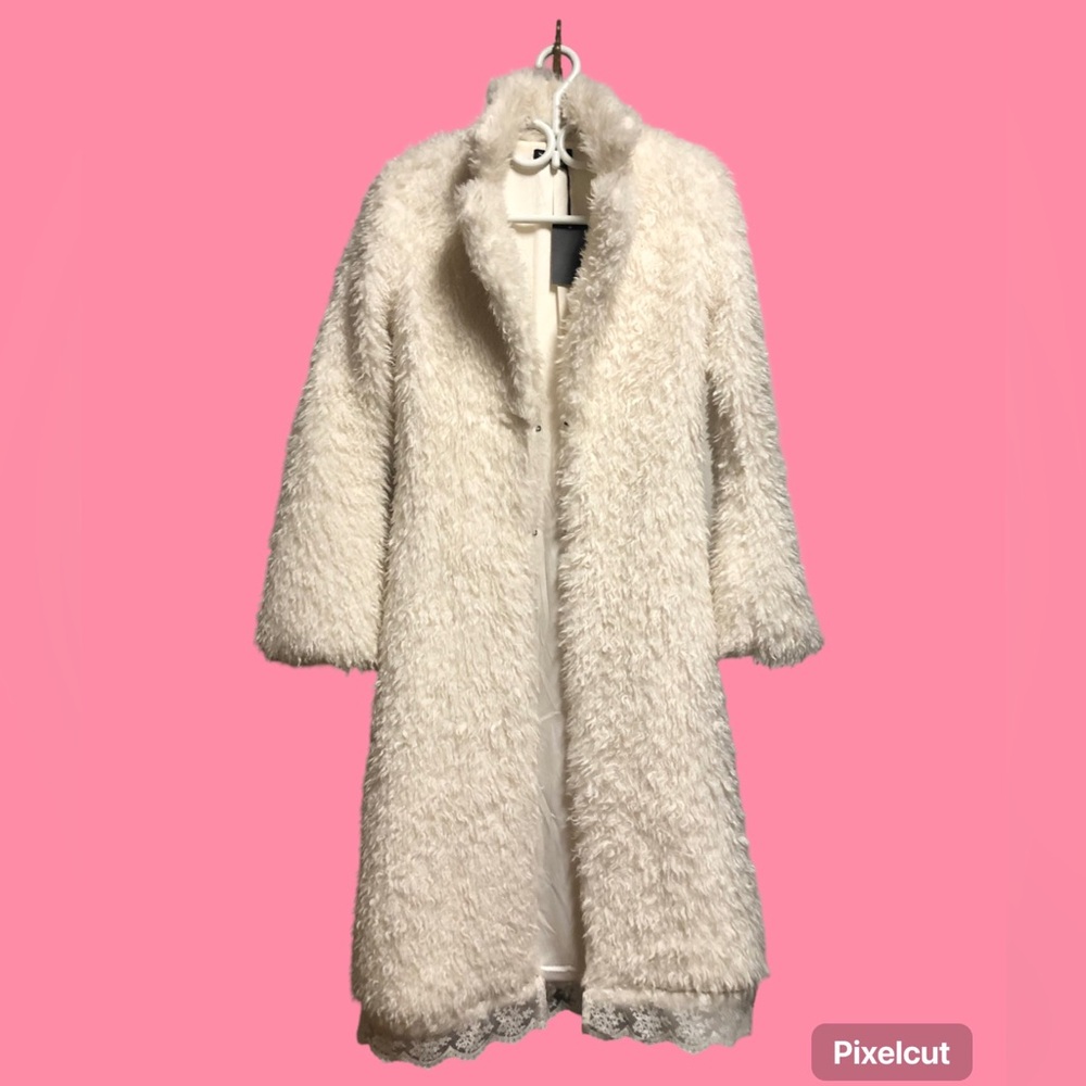 Unique white faux fur coat with lace details